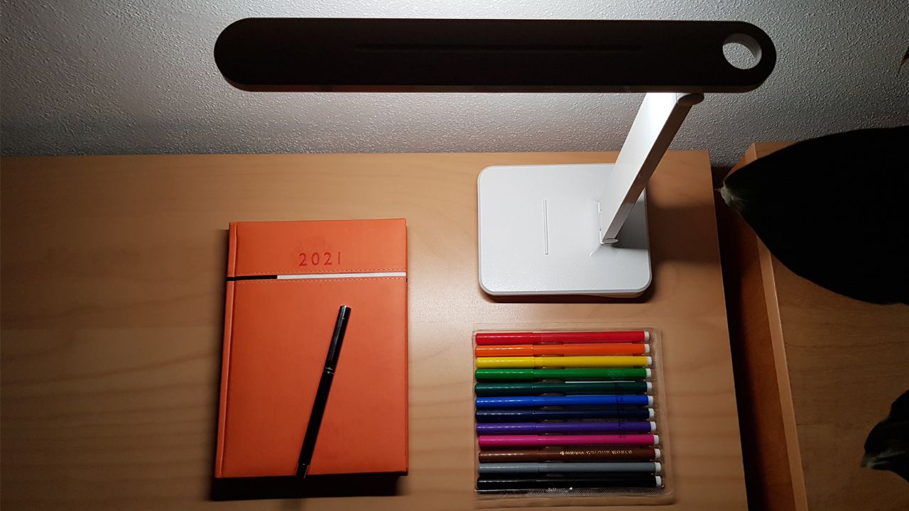 Biodynamická lampička s akumulátorem - Vysoké podání barev CRI 94