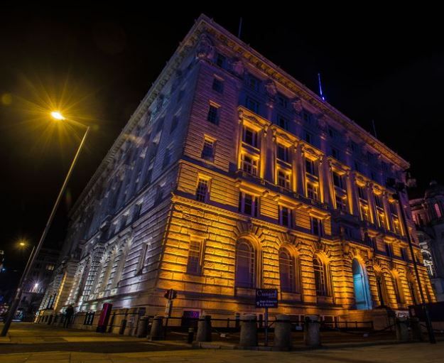 Reflektor pro osvětlování architektury a budov - Osvětlování budov