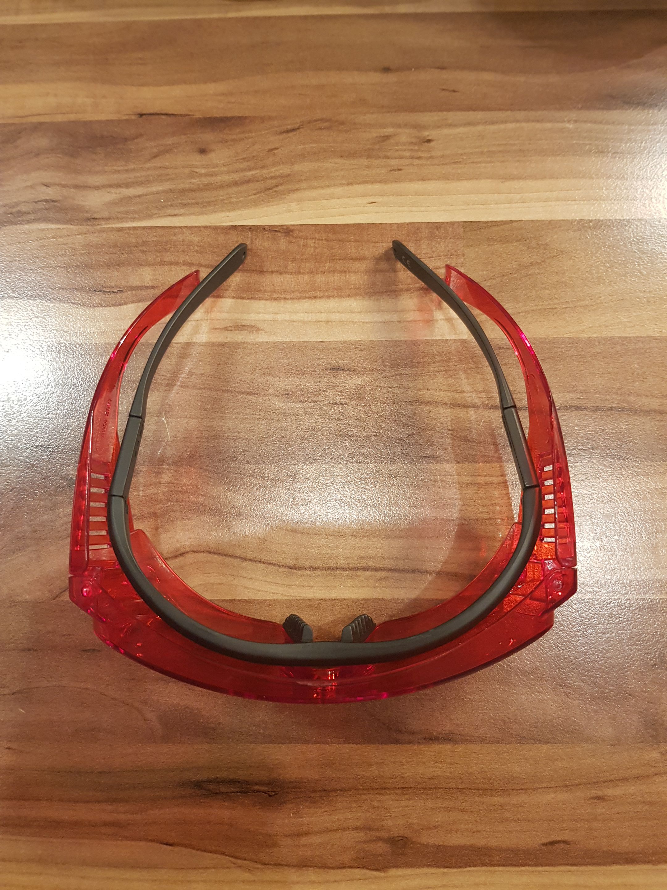 Červené brýle 5M Gamer Red - Srovnání brýlí Aero a Gamer