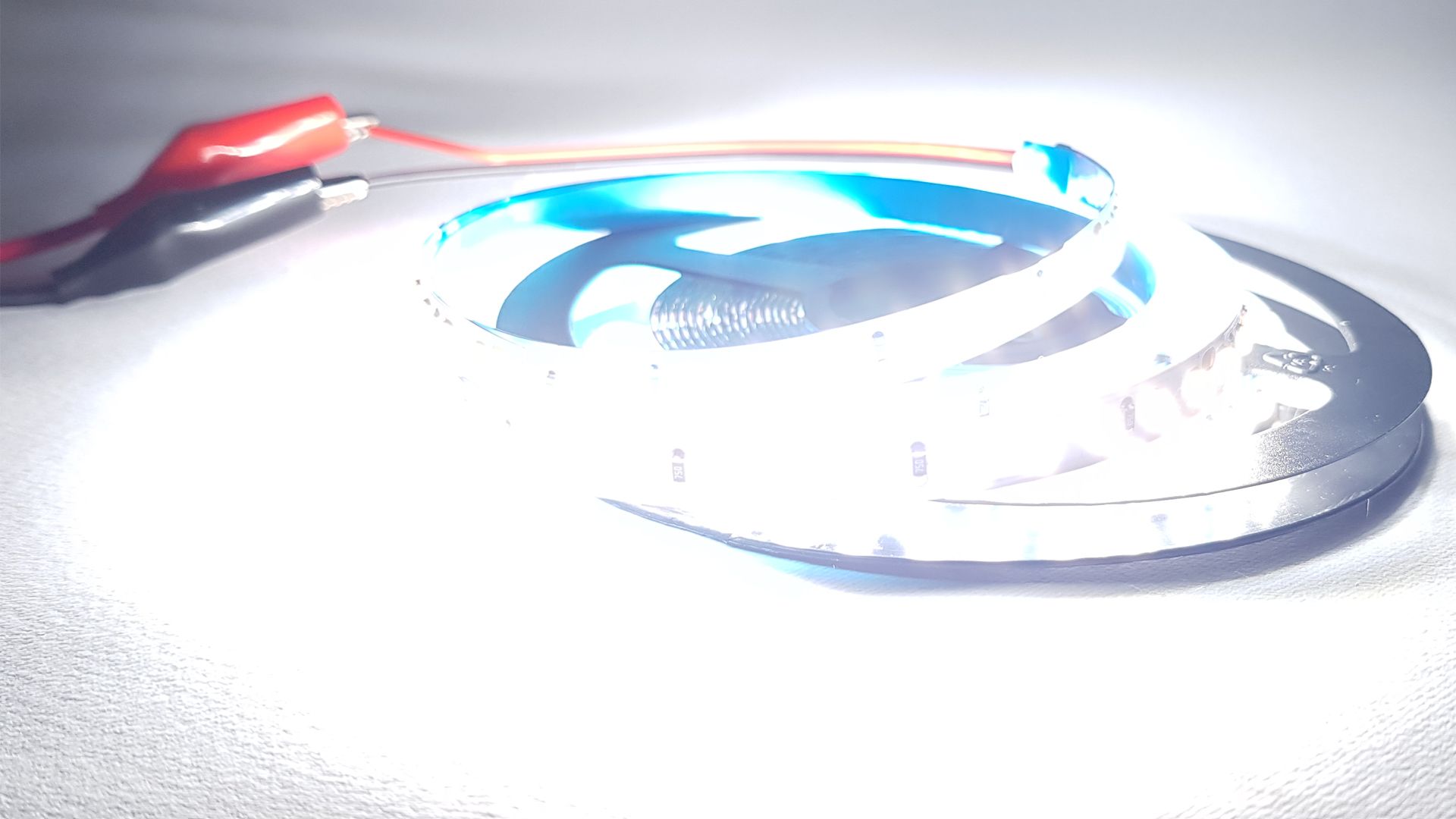 Plnospektrální LED pásek - Plnospektrální led pásek