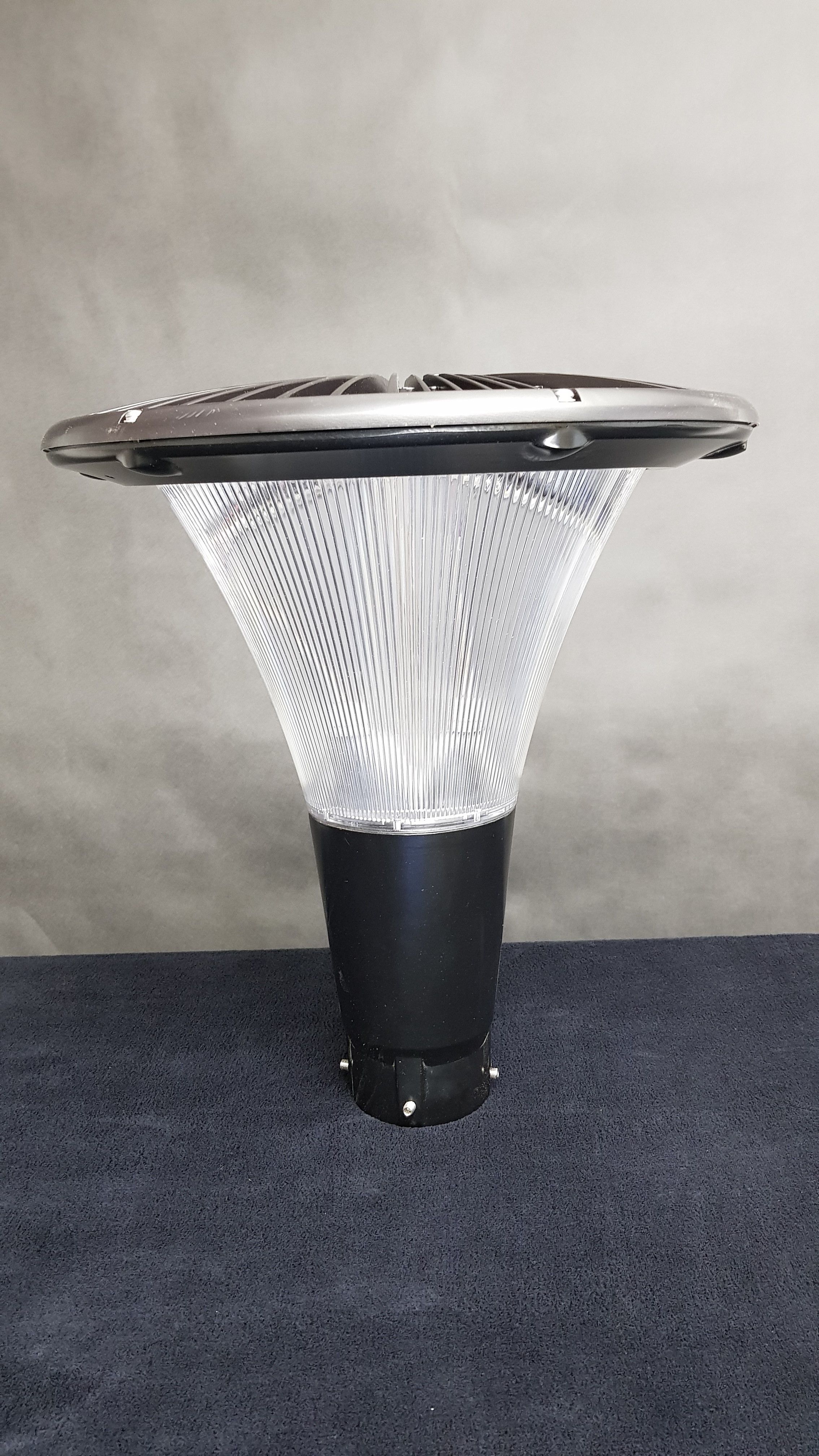 LED veřejné osvětlení bez modré složky