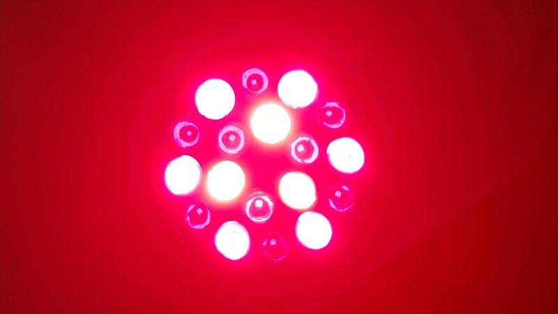 Infražárovka pro fotobiomodulaci a LLLT - 5 typů vlnových délek pro efektivní regeneraci