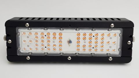 Reflektor pro osvětlování architektury a budov