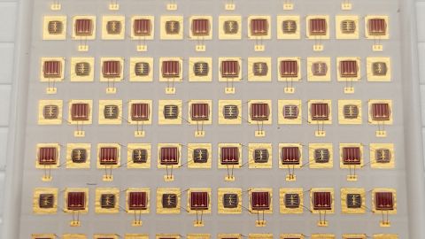 100W LED čip pro fotobiomodulaci