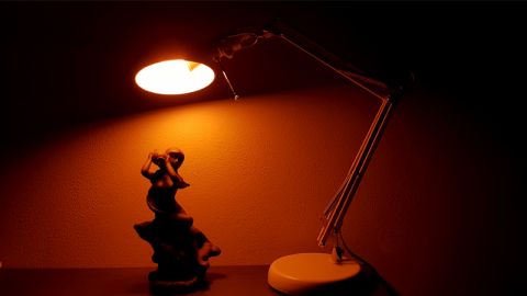 Oranžová žárovka bez modré složky Měsíček